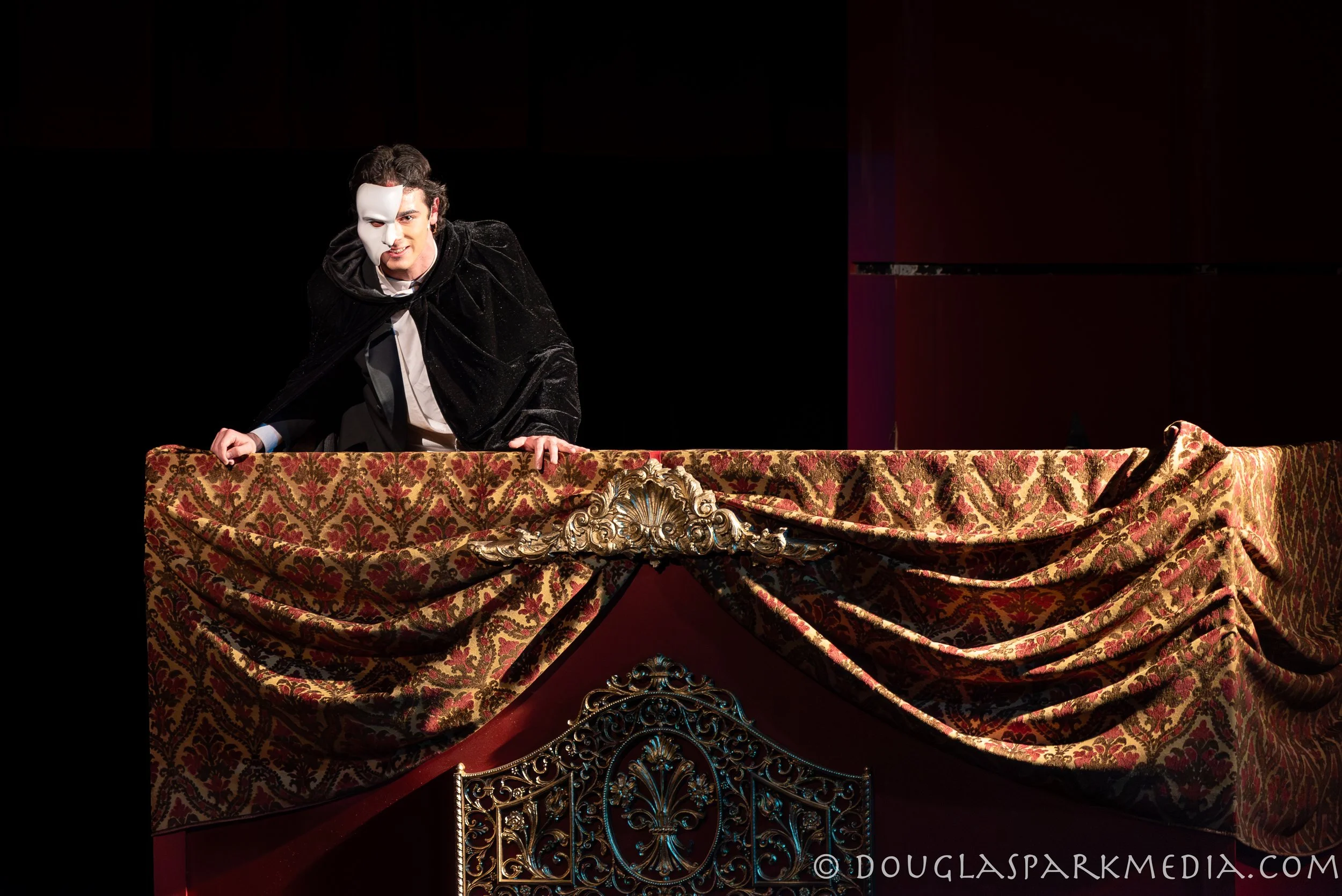 Phantom menaces show-3.jpg