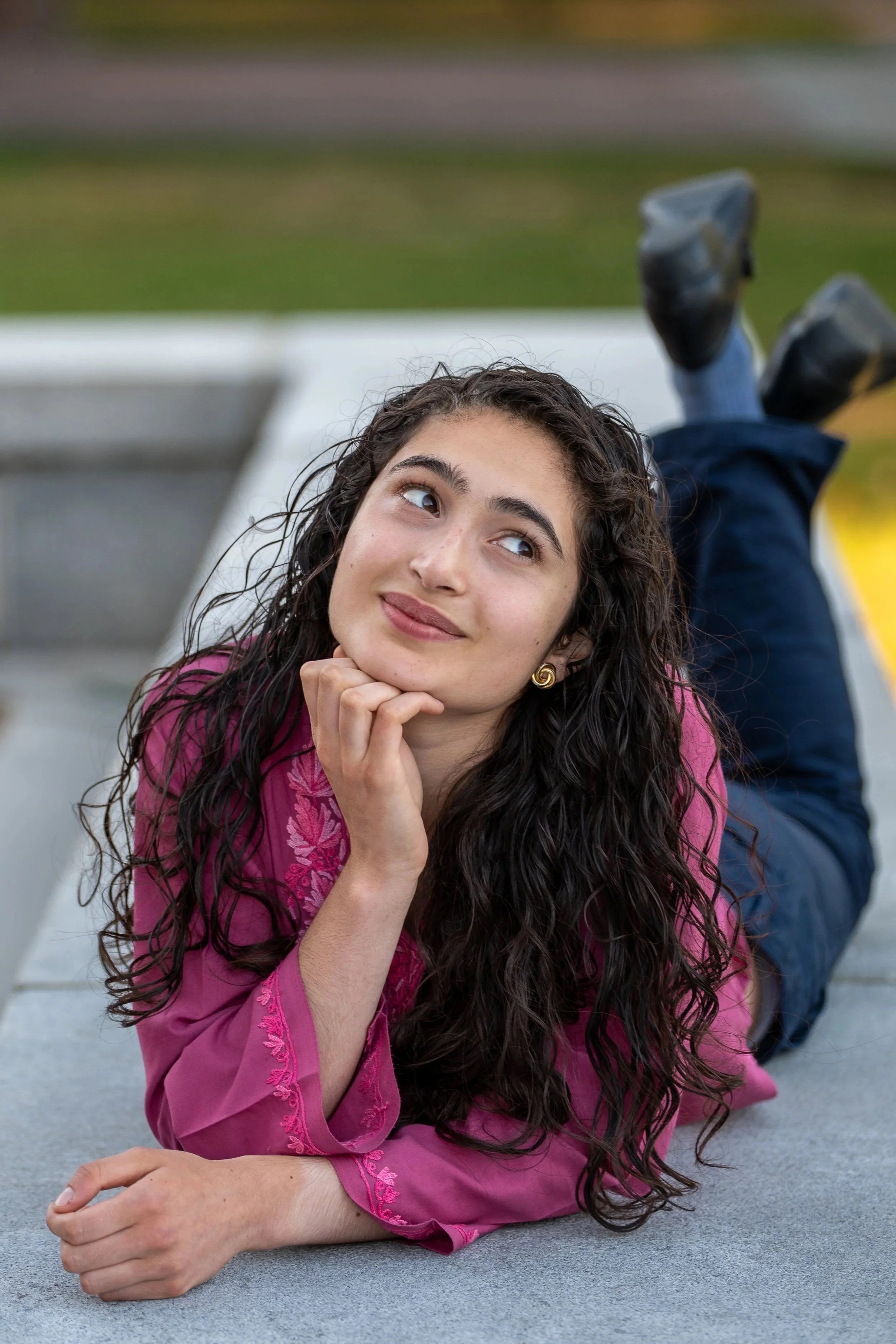 A Brunswick High Senior has her senior portrait taken on the Bowdoin College Campus