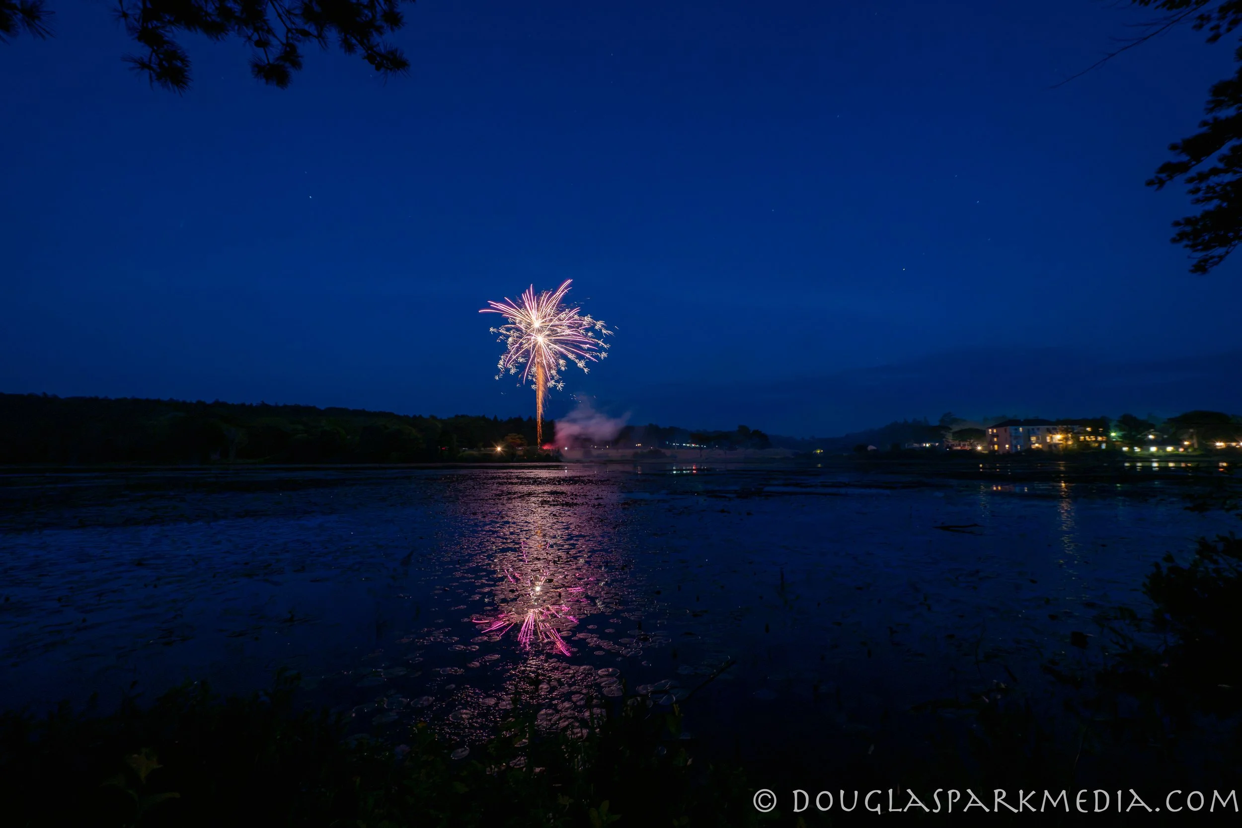 Fireworks Chez Totman-9.jpg