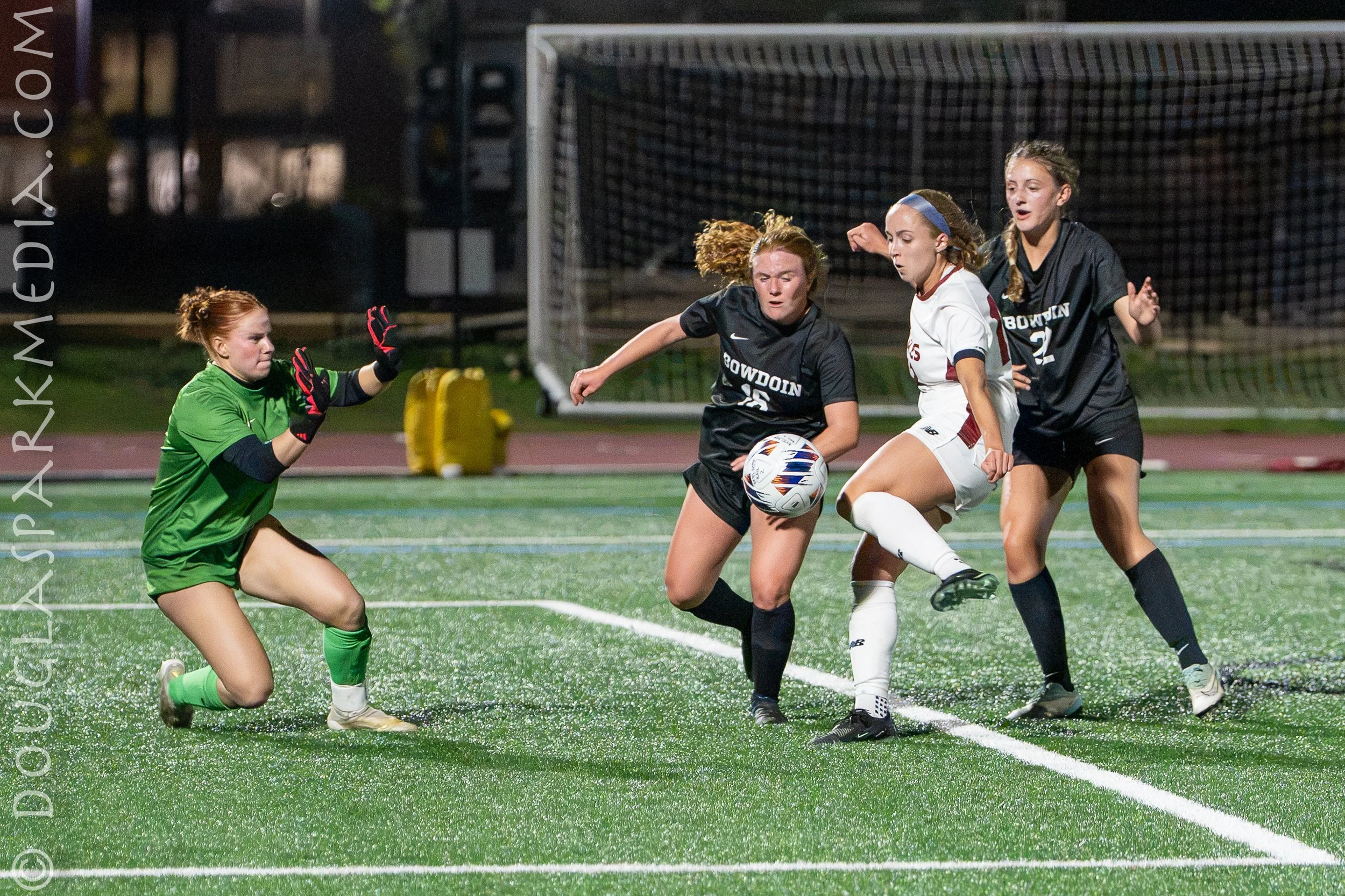 260929_Women_Soccer_Bowdoin (7 of 15).jpg