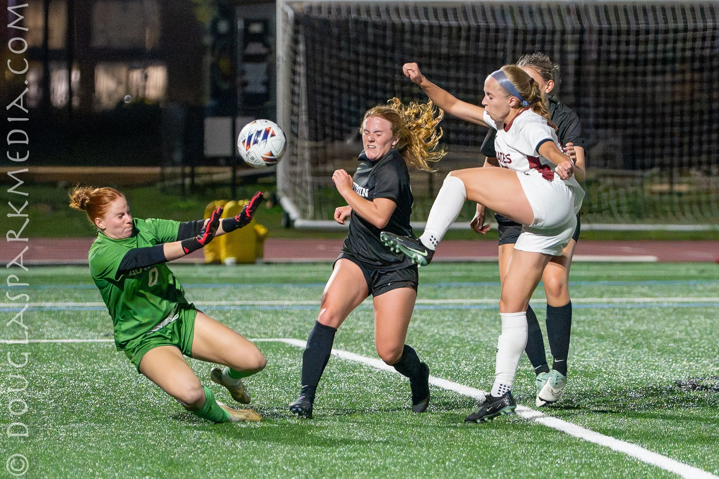 260929_Women_Soccer_Bowdoin (8 of 15).jpg