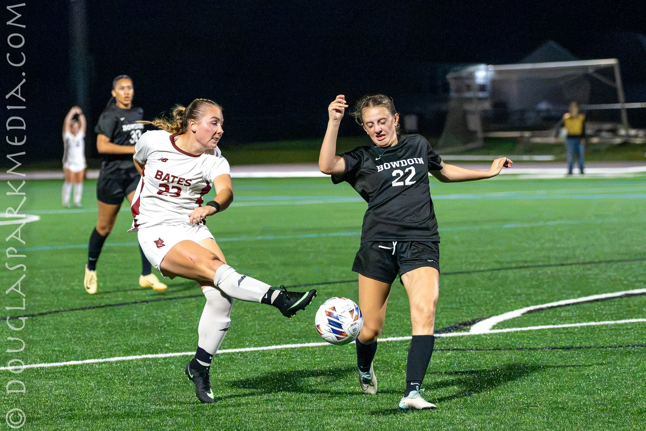 260929_Women_Soccer_Bowdoin (11 of 15).jpg