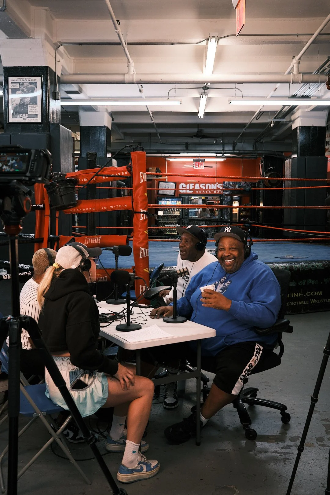 Queen and Heat Ringside