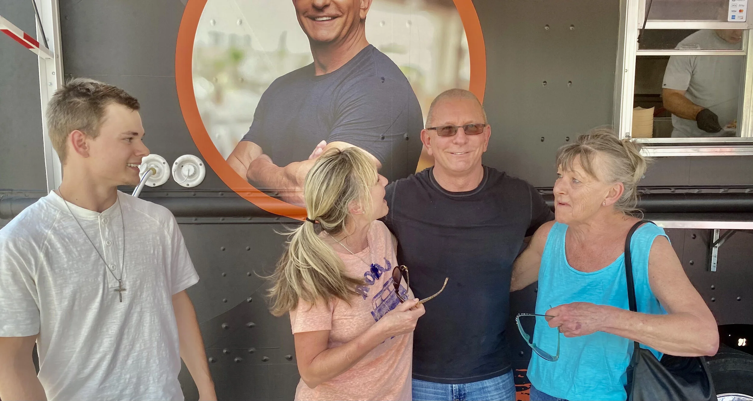  Quick Tips from Robert Irvine after catering for his crew 