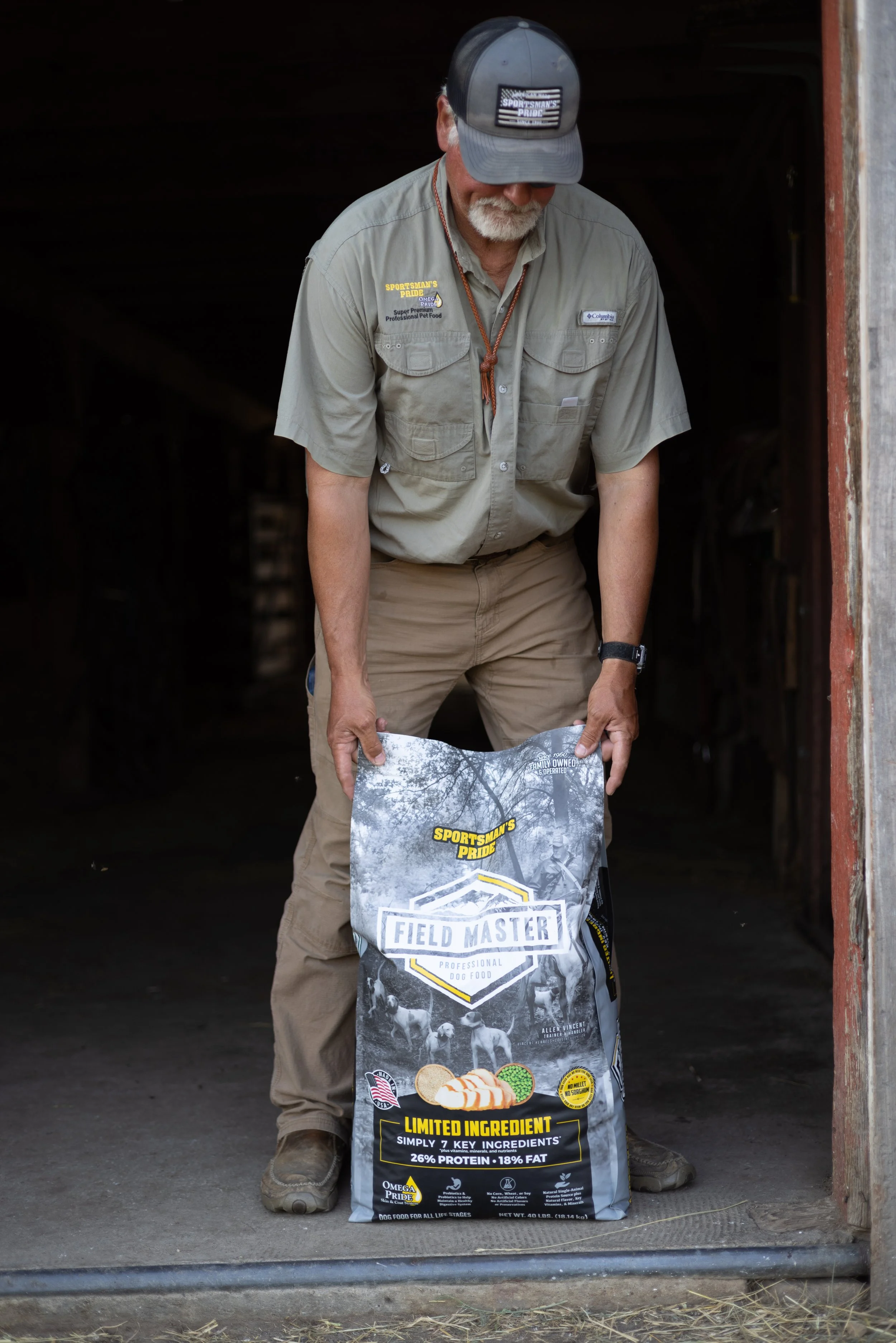 Field Master Allen Vincent — Sportsman's Pride