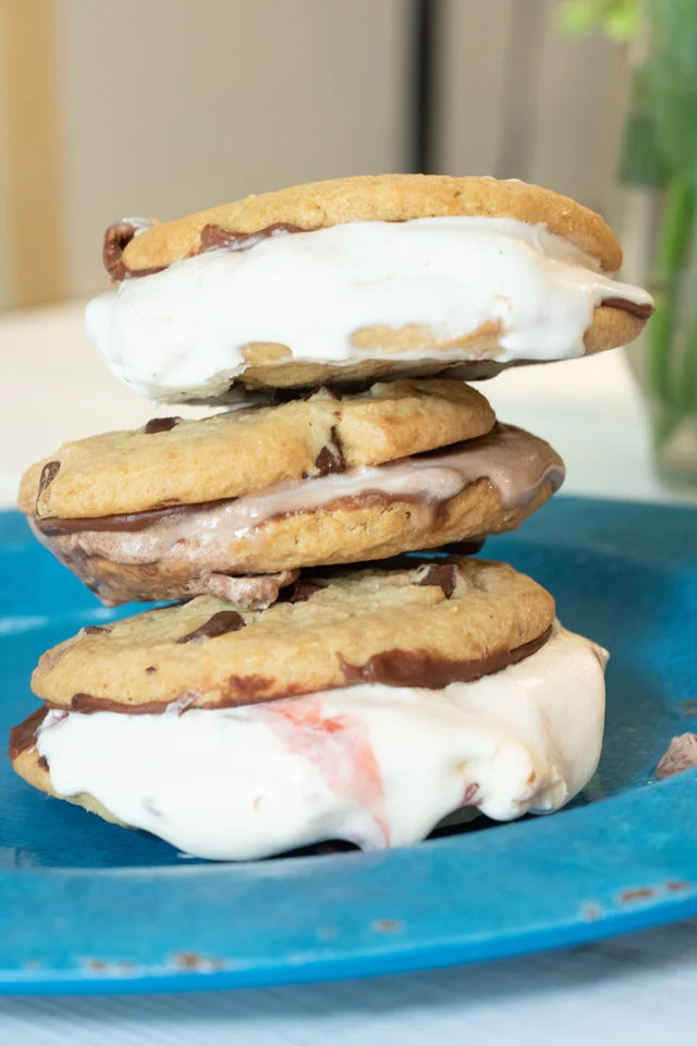 Ice Cream Sandwiches with Chocolate Ganache