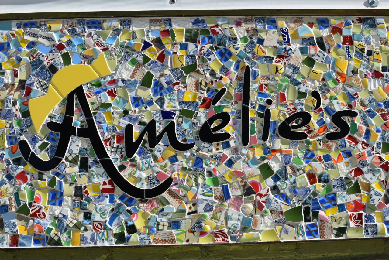 Amélie's French Bakery
