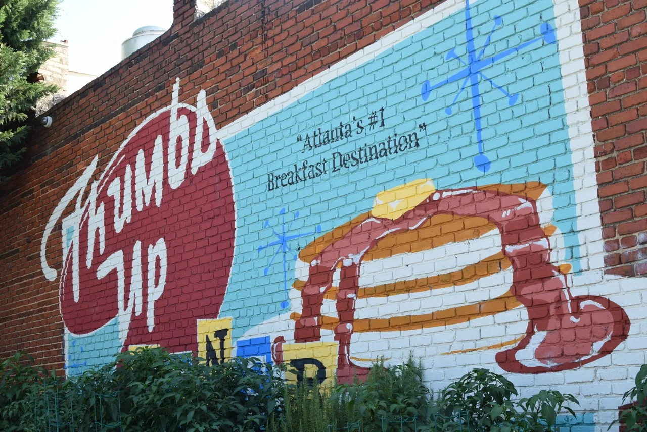 Thumbs-Up-Diner-Atlanta-The-City-Dweller-1.jpg