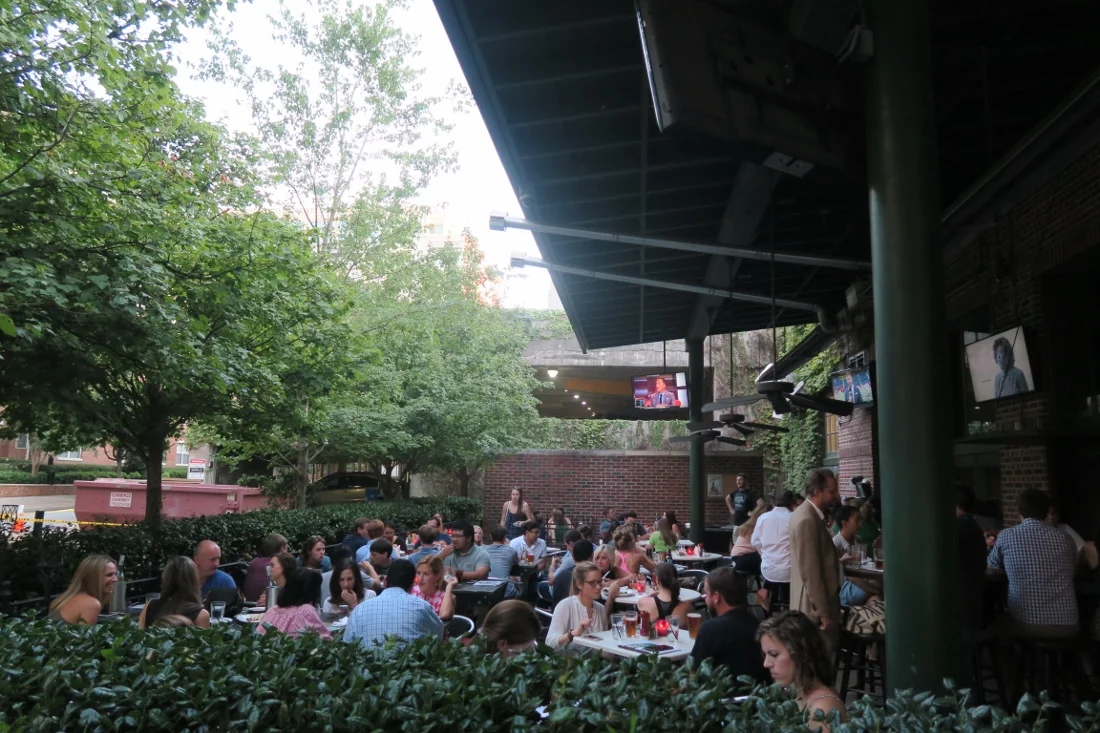The-City-Dweller-Doughnut-Burger-Atlanta-2.jpg