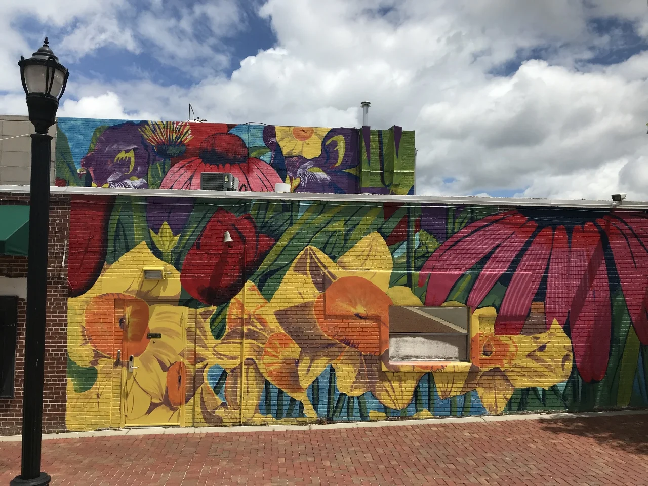 Hapeville Street Art - The City Dweller (4).jpg