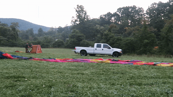 unrolling-hot-air-balloons-gif.gif
