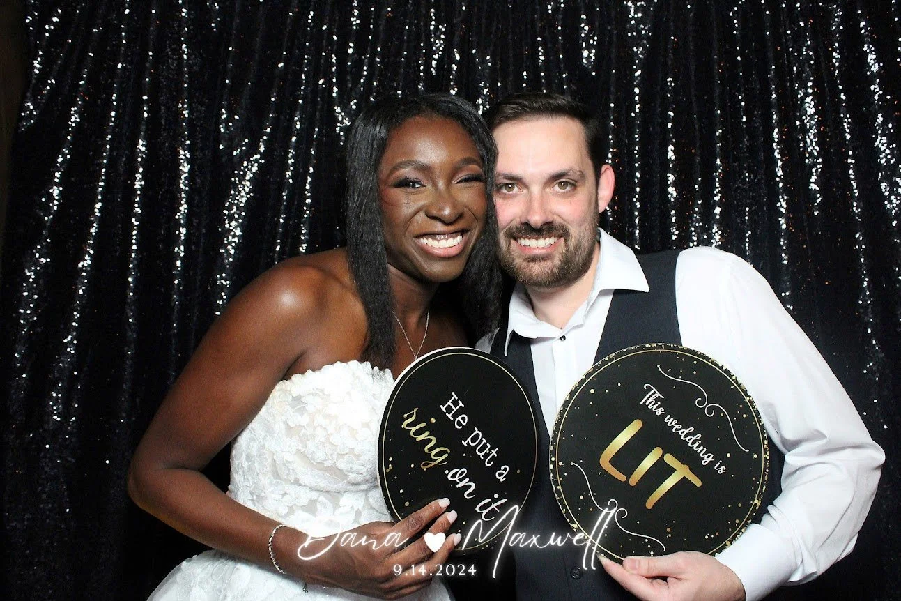 PhotoBoothInterracialWedding.JPG