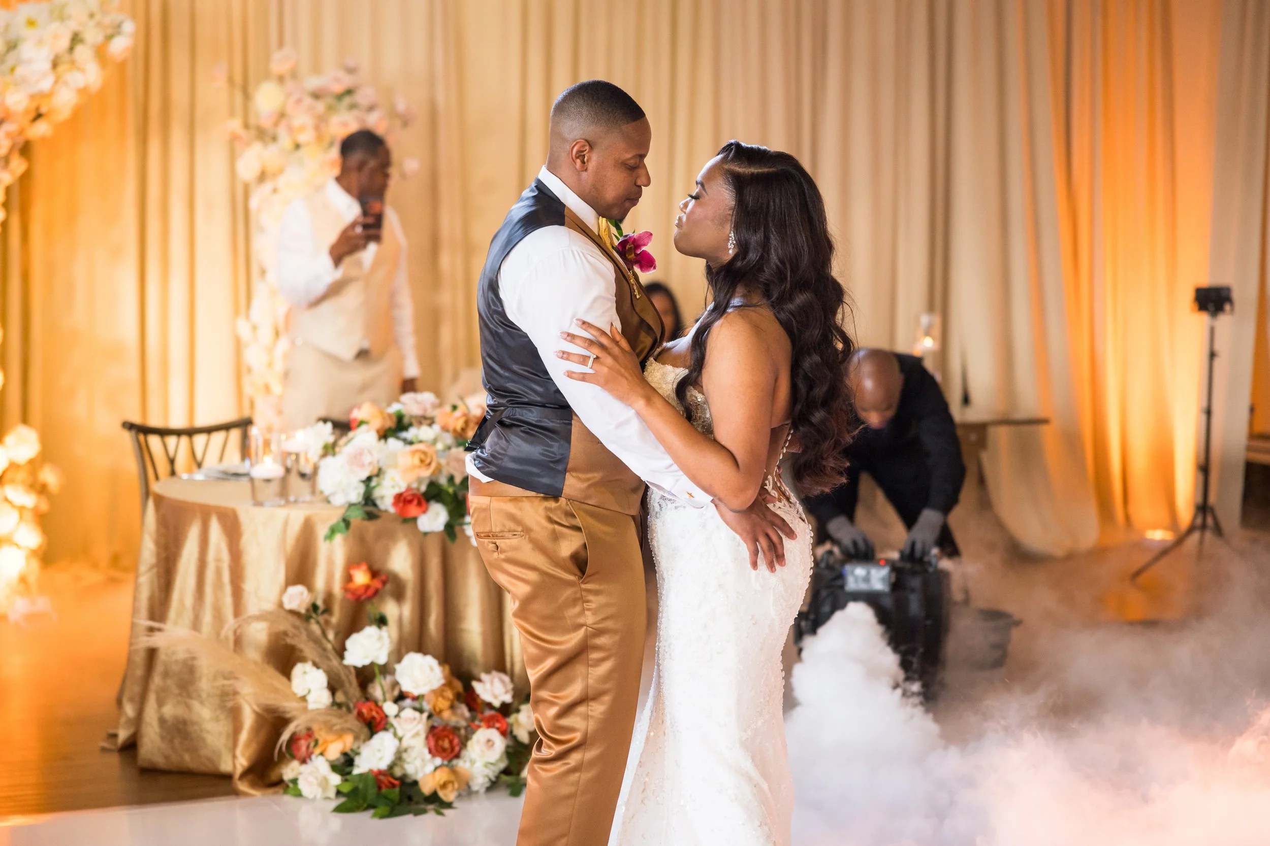 DesireeandGalen-Wedding_SneakPeek_Dancing On A Cloud.jpg