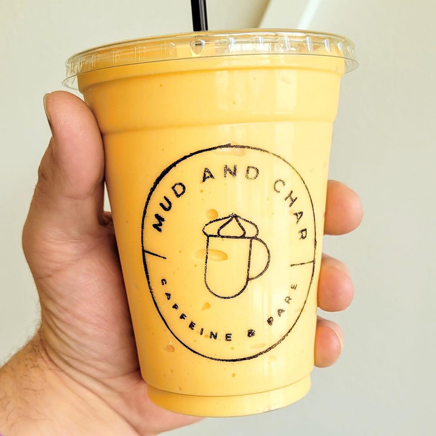 NEW!!! Tropical Citrus Smoothie
🥭🍍🍊🥭🍍🍊🥭🍍🍊🥭🍍🍊
#MudAndChar #DrinkMud #DrinkChar 
#DownersGrove #Lisle #Woodridge #Naperville #GlenEllyn