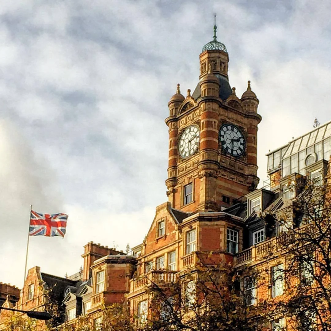 This landmark building was constructed during the Gothic Revival architectural movement that began in the late 1740s in England and continued into the early 19th century. In contrast to the popular neoclassical architecture, Gothic Revival draws features from the original Gothic style, including decorative patterns, finials, scalloping, lancet windows, hood mouldings, and label stops.
#england #london #architecture (at Marylebone Road)