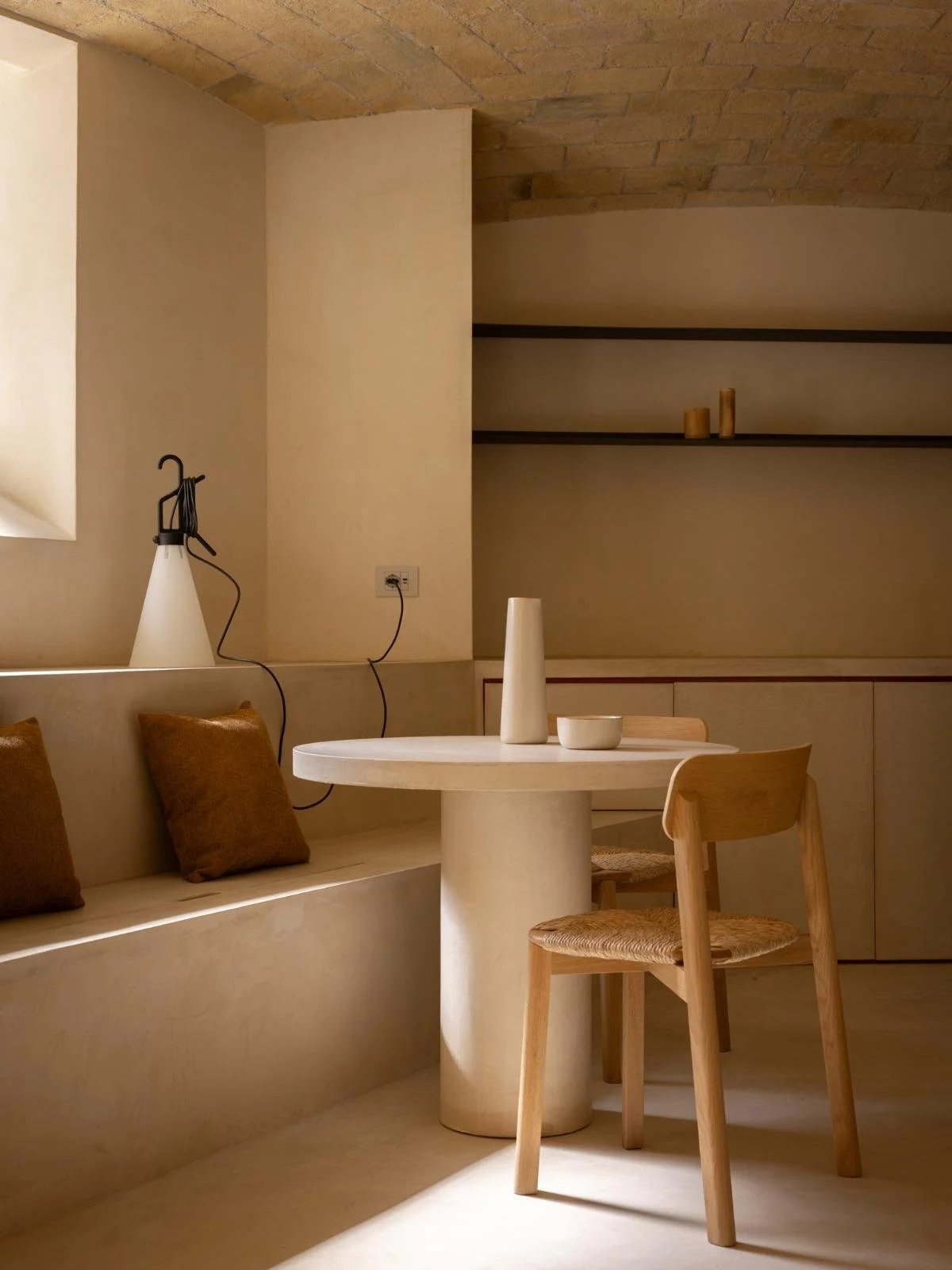 Romantic Airbnb in Rome for Couples: Casa Materiae