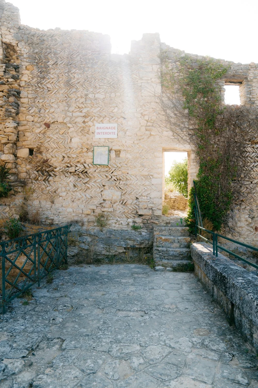 Chateau Ruins Saint-Saturnin-Les-Apt