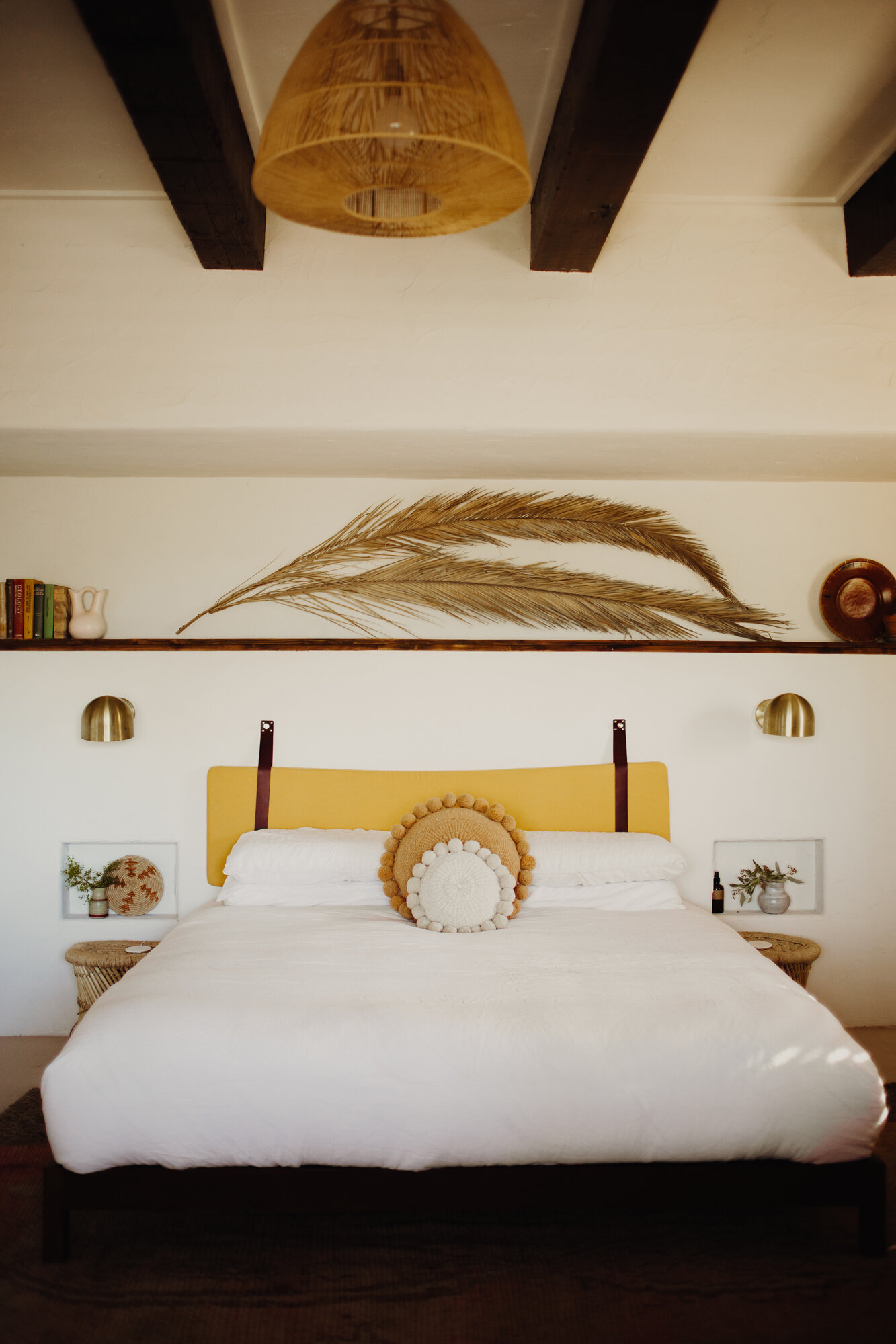 airbnb-room-design-joshua-treehouse-tucson-arizona-yucca
