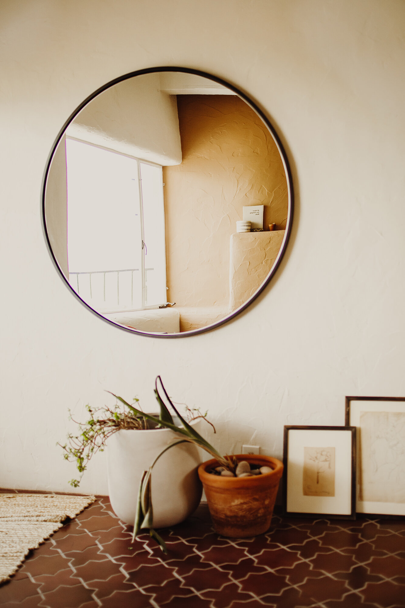 large-mirror-agave-suite-joshua-treehouse-airbnb-tucson