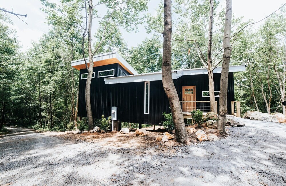 Modern Tiny Home Airbnb Rental Near Chattanooga Tennessee
