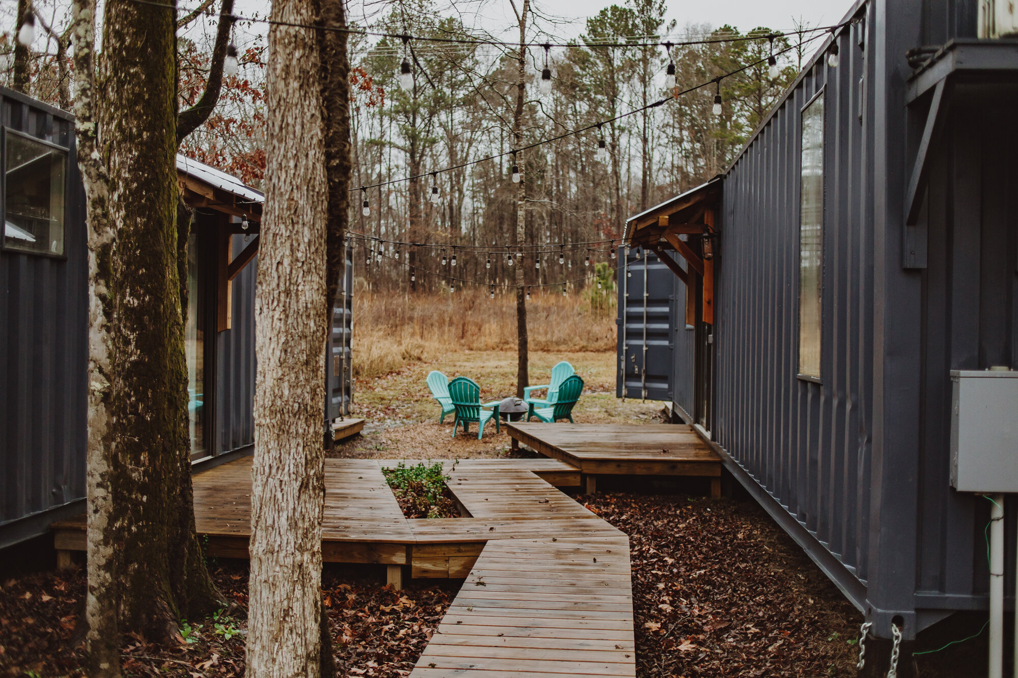 shipping-container-homes-airbnb