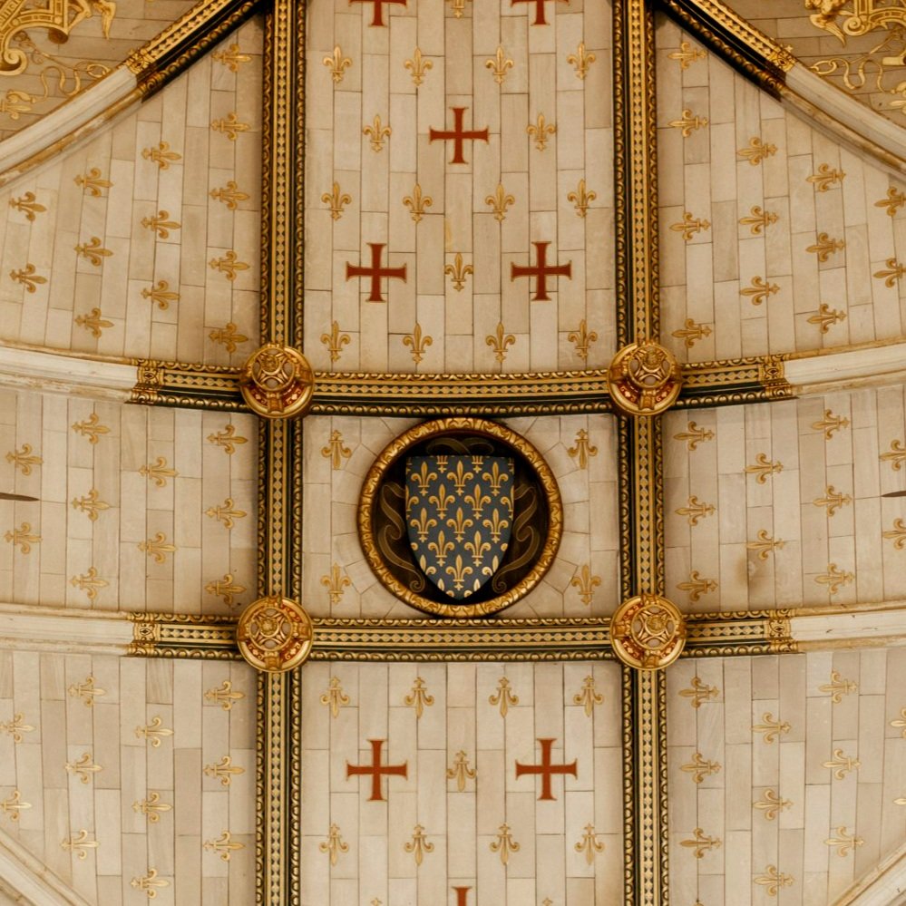 interior ceiling of chateau de chantilly