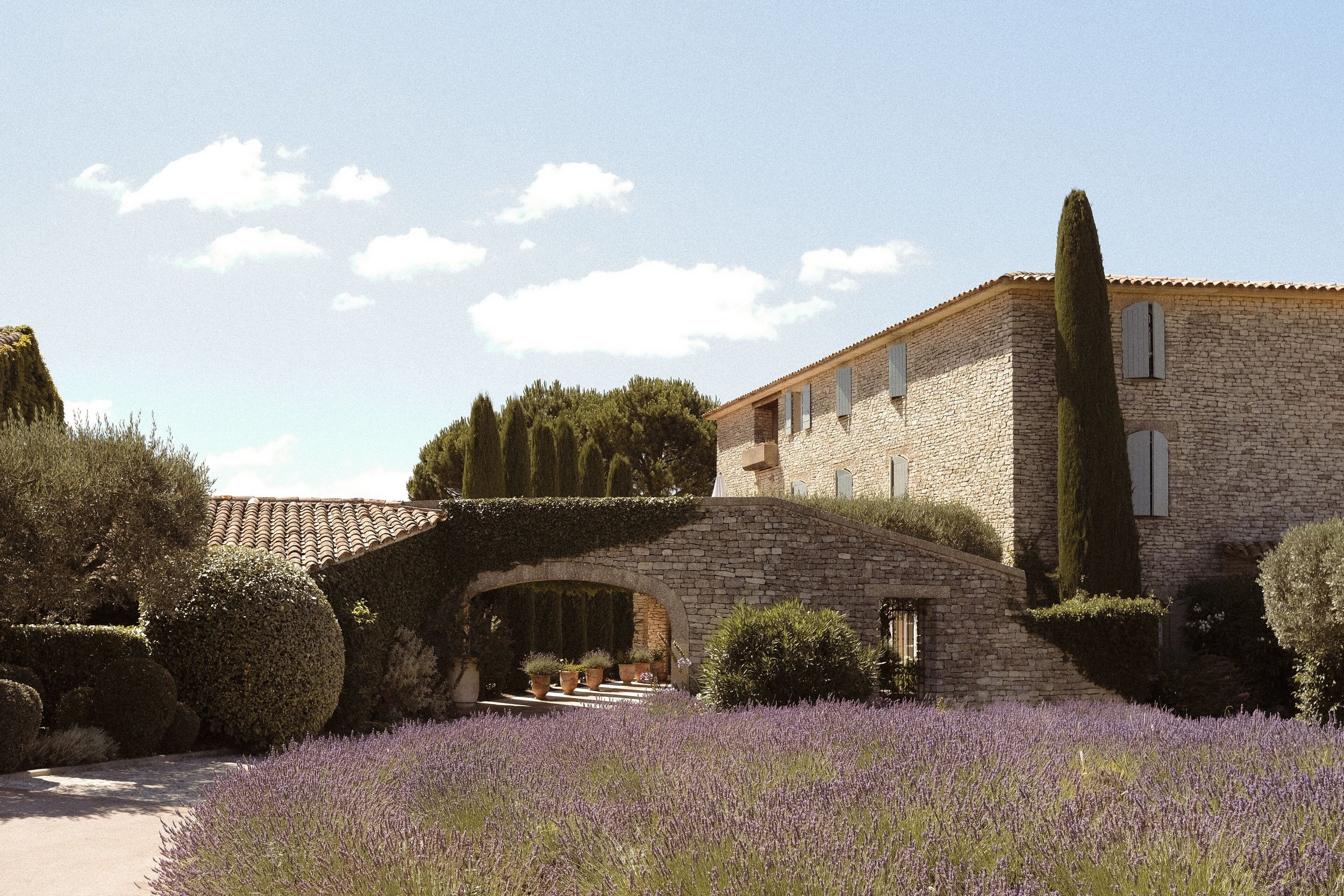 The Prettiest Hotels in Provence: Capelongue (Bonnieux)