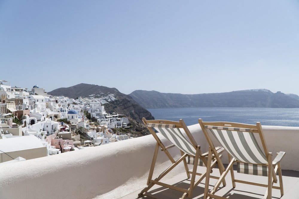 Most Beautiful Oia, Santorini Airbnb Rentals (Greek Islands)