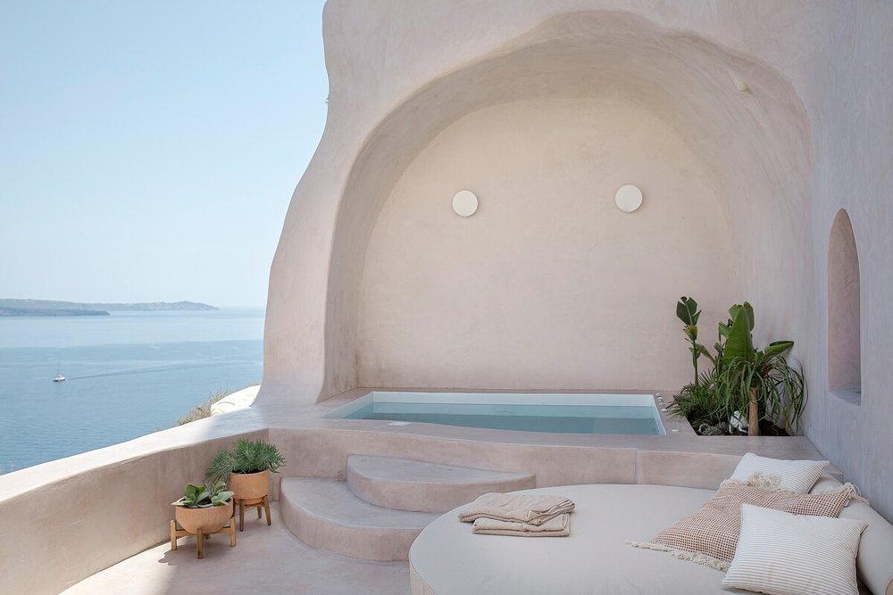 Best Oia, Santorini Airbnbs with Pool