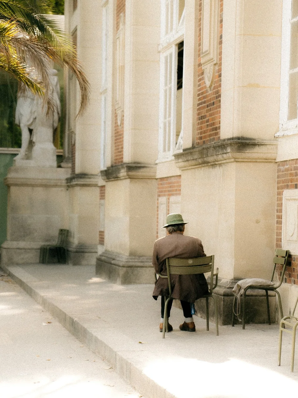 Solitude - Jardin du Luxembourg - June 2025