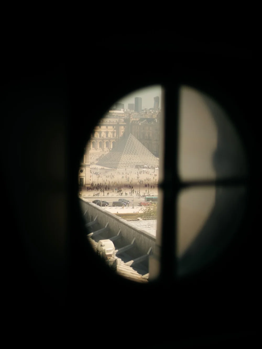 Window views from @madparis - August 2022

#paris #thisisparis #seemyparis