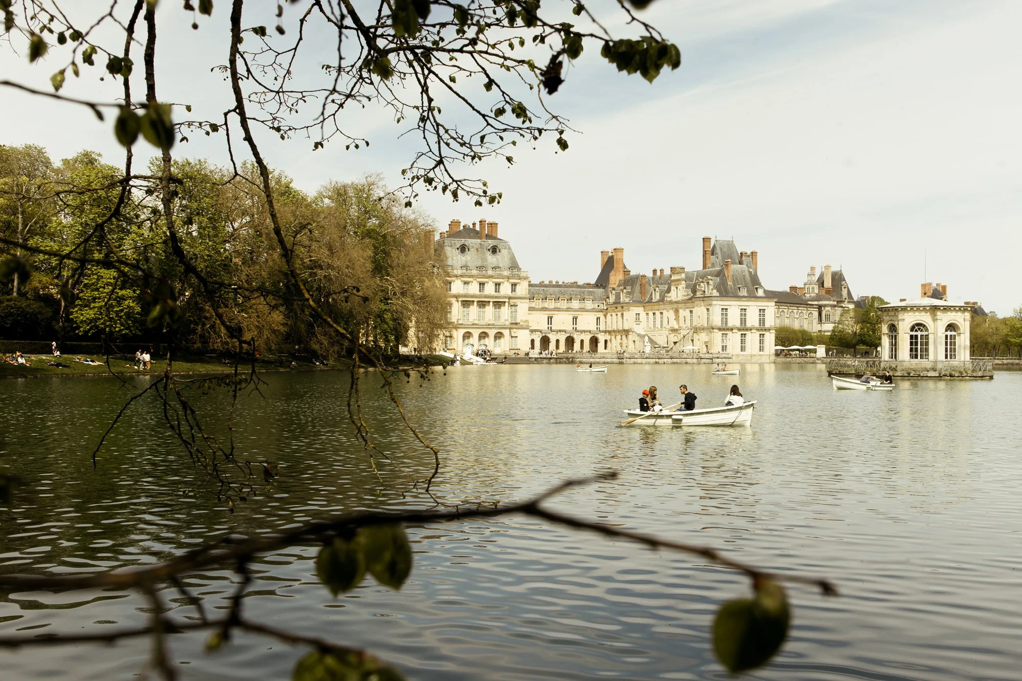 How to Take a Day Trip From Paris to Château de Fontainebleau — the weithouse