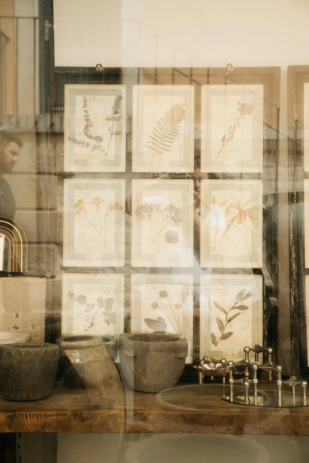 Antique Shop L'Isle-Sur-La-Sorgue Provence