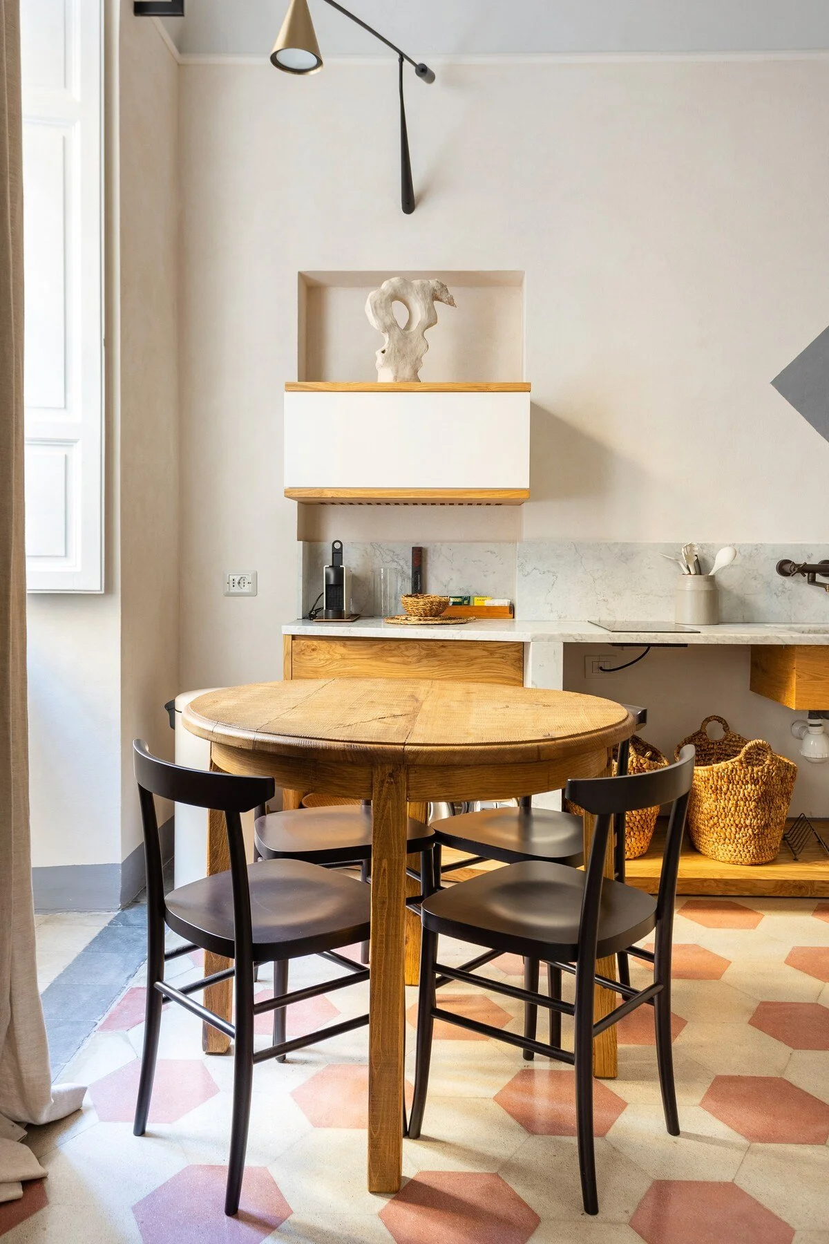 Best Rome Airbnbs: Vuotopieno Casa Grey Roma