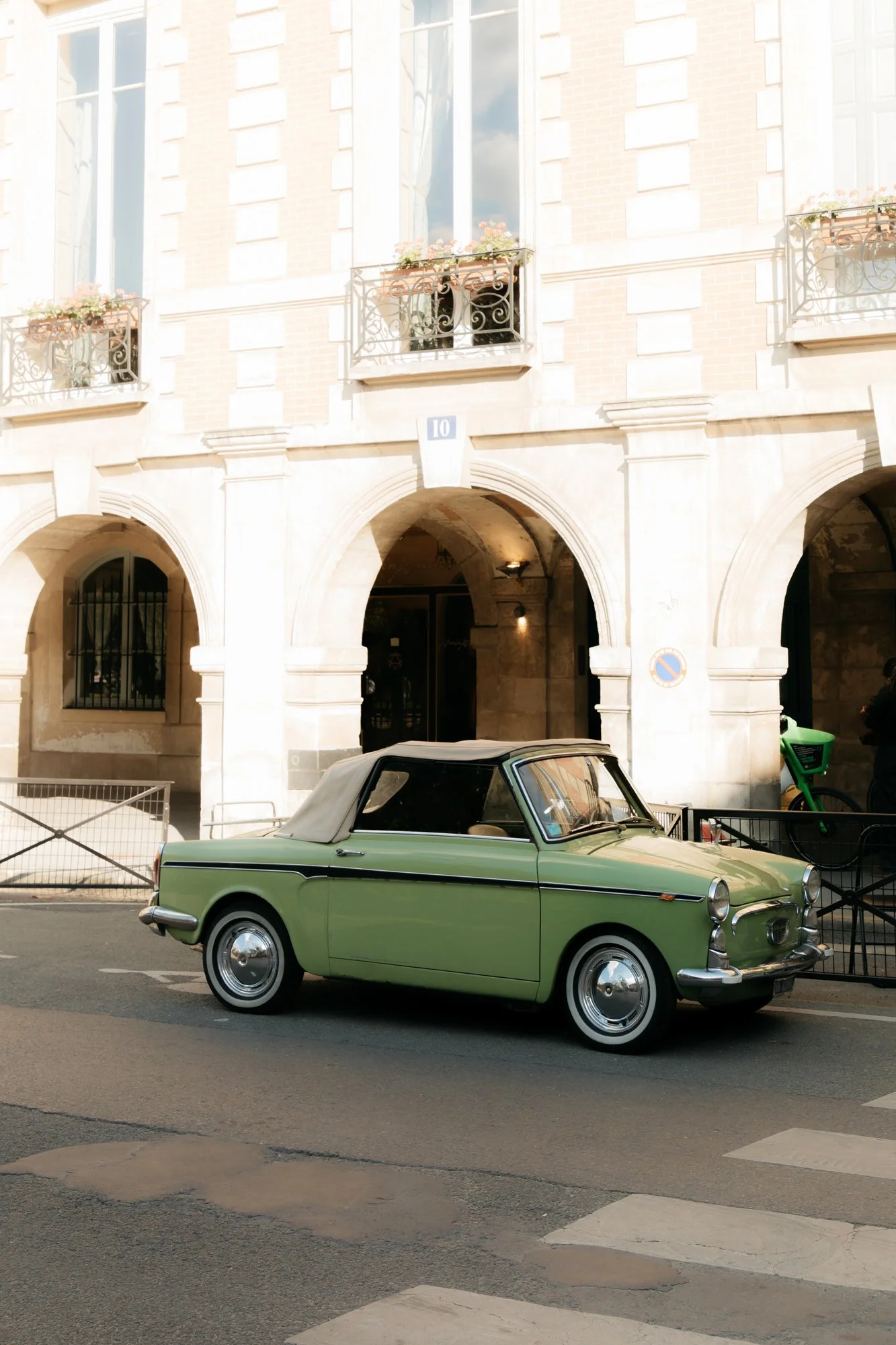 Place des Vosges Paris Le Marais