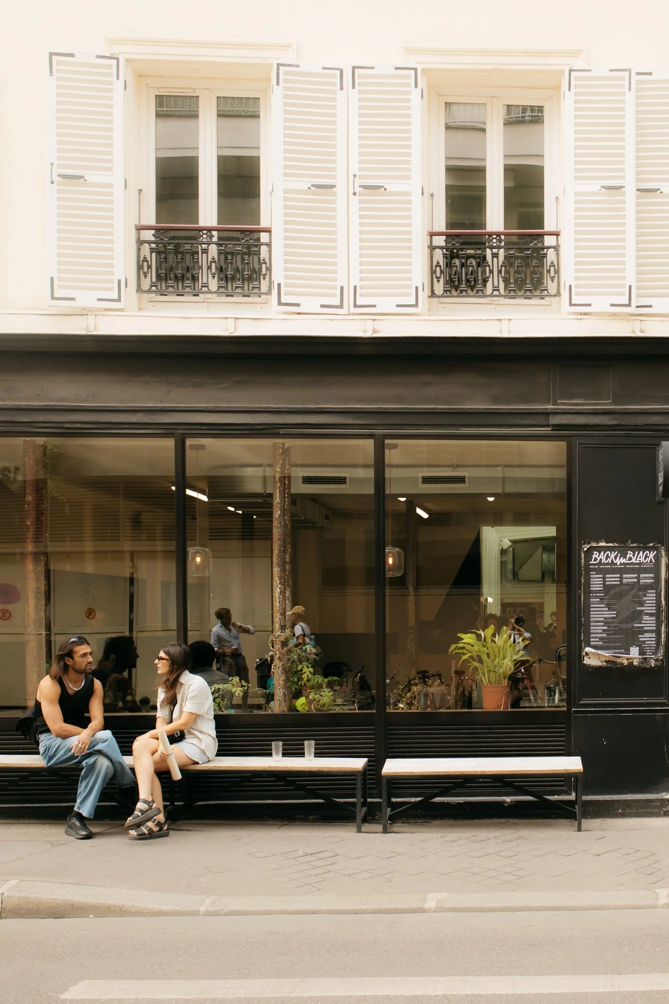 Back in Black: Best Paris Coffee Shops by Arrondissement