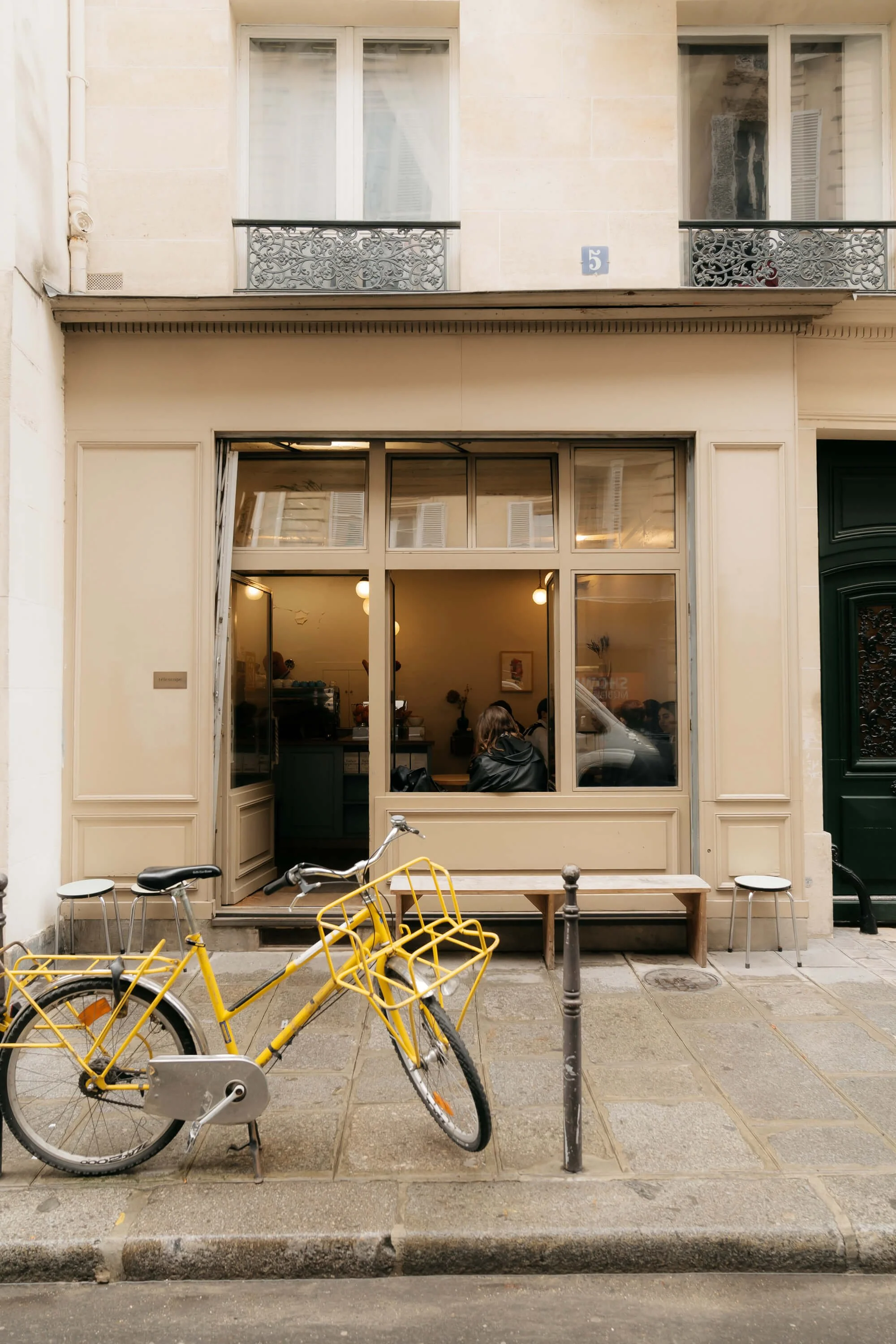 Telescope Cafe: Best Paris Coffee Shops (By Arrondissement)