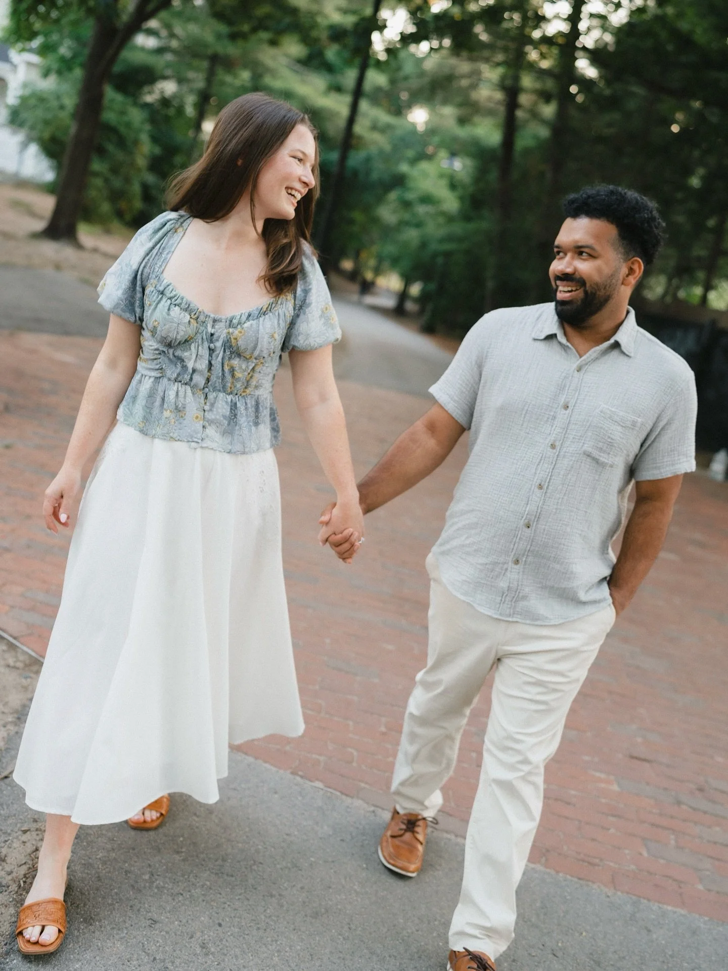 From Sarah and Mike&rsquo;s Davis Square Engagement Session🖤 Can&rsquo;t wait for their big day next June🍾
-
-
-
-
#bostonphotographer #filmweddingphotographer #newenglandweddingphotographer #bostonweddinginspo