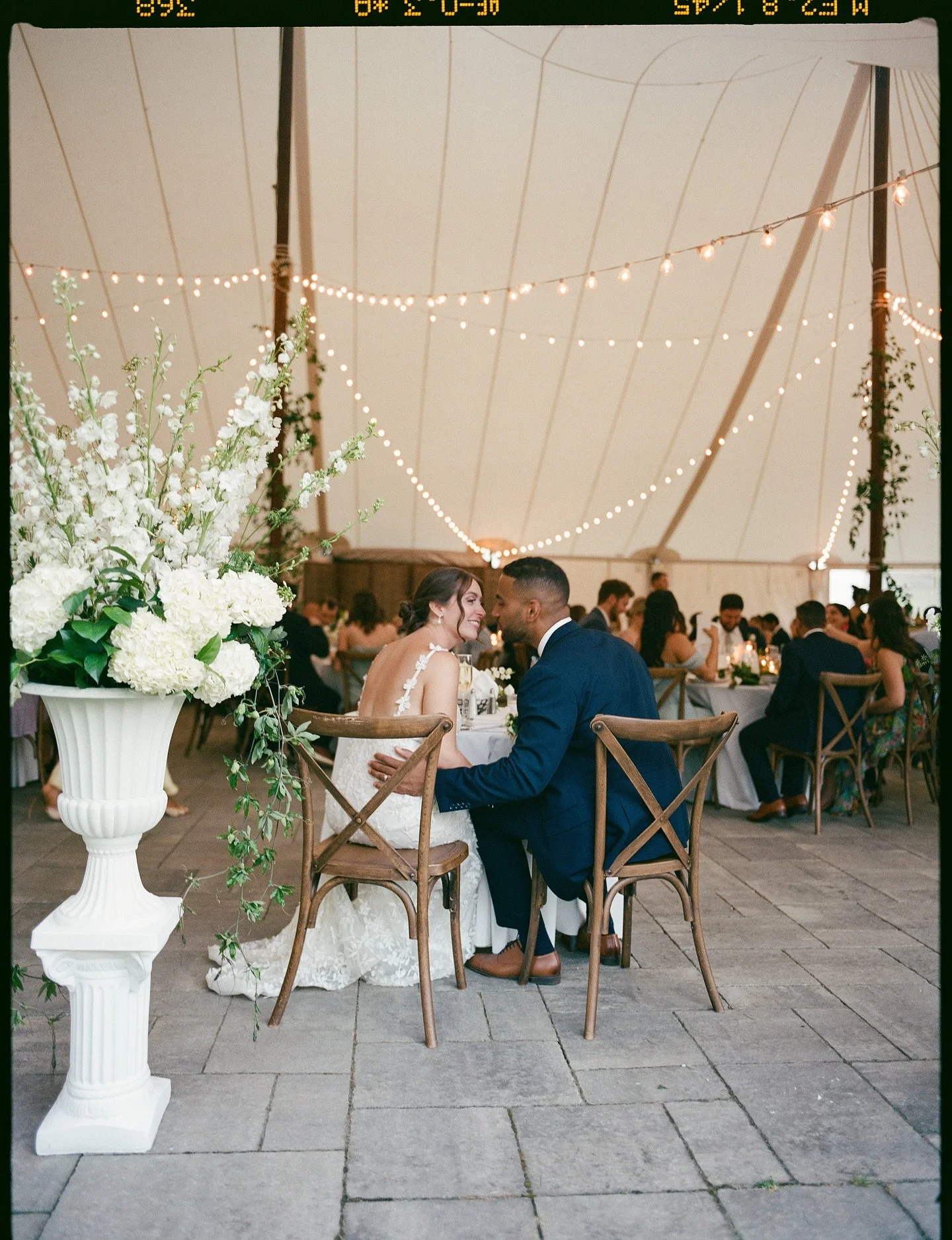 Lindsey &amp; Izzy on a mix of medium format &amp; 35mm
-
Dev &amp; scan by @nicefilmclub 
-
-
-
-
#kodakportra400 #weddinginsp #weddingsonfilm #newenglandweddingphotographer #bostonweddingphotographer