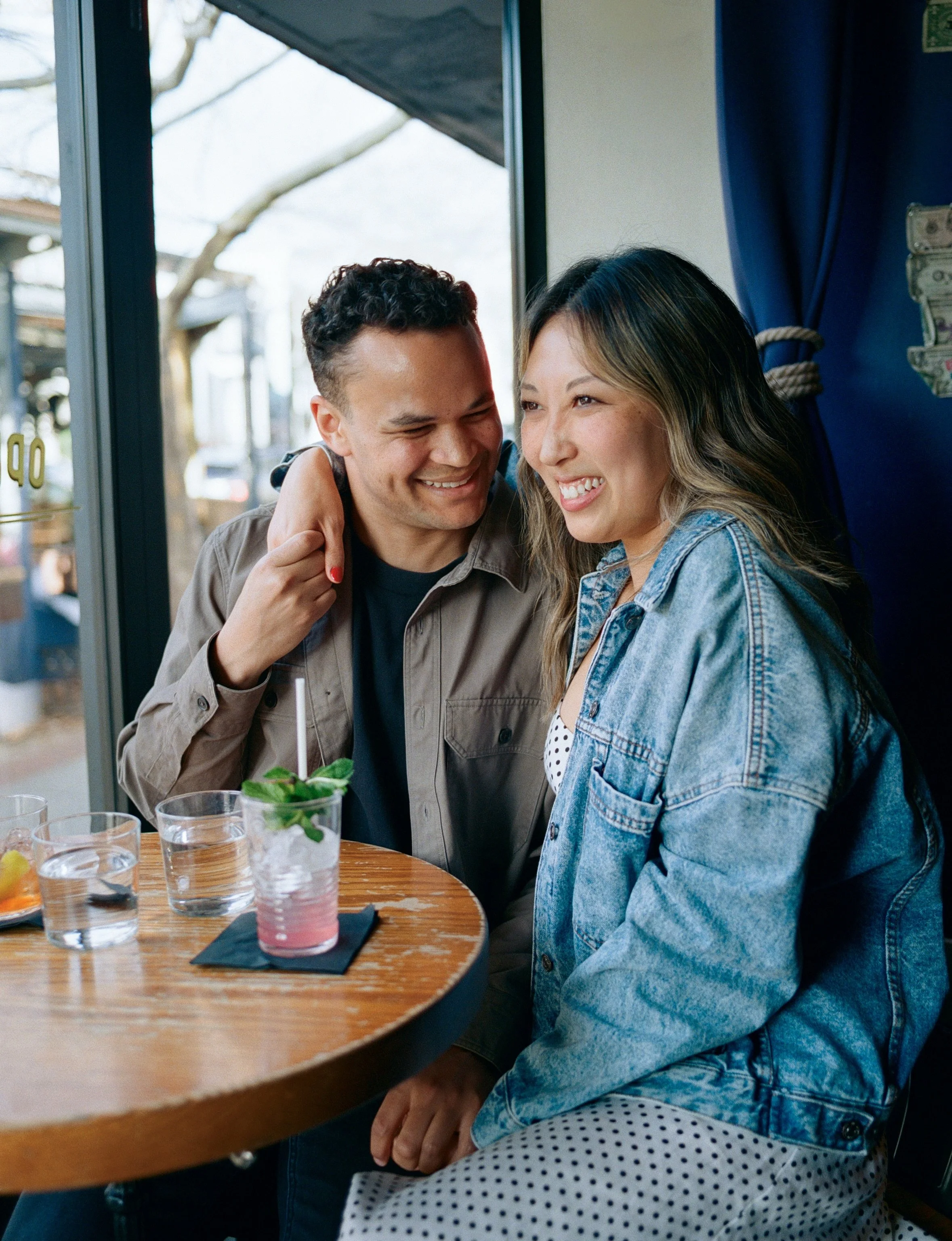 Had the best time hanging with Kevin and Grace, visiting their favorite bar and walking through their neighborhood down in DC last month. Cant wait for the wedding this Fall!