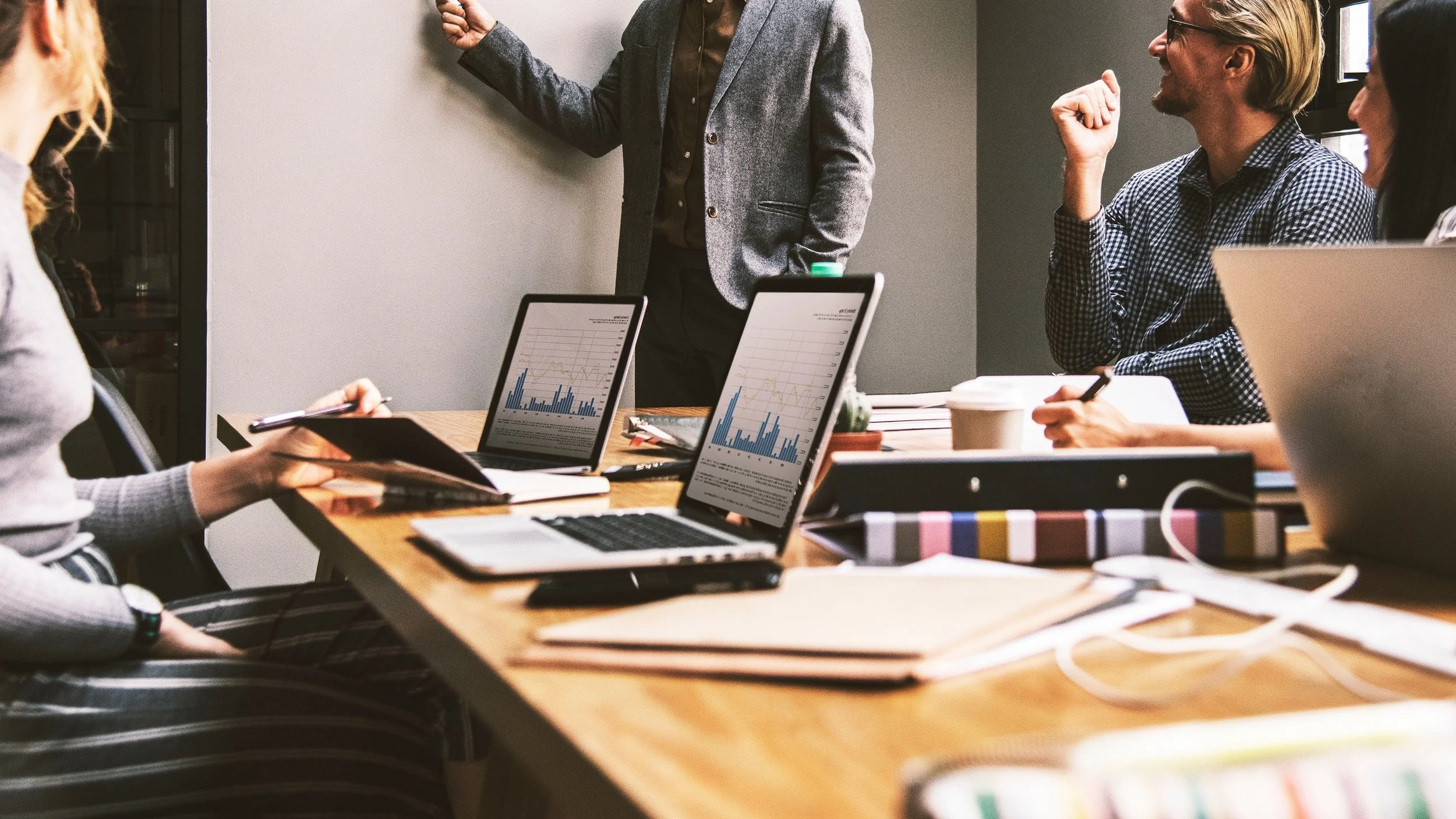 5 Reasons Why a Fractional CMO Makes Sense.