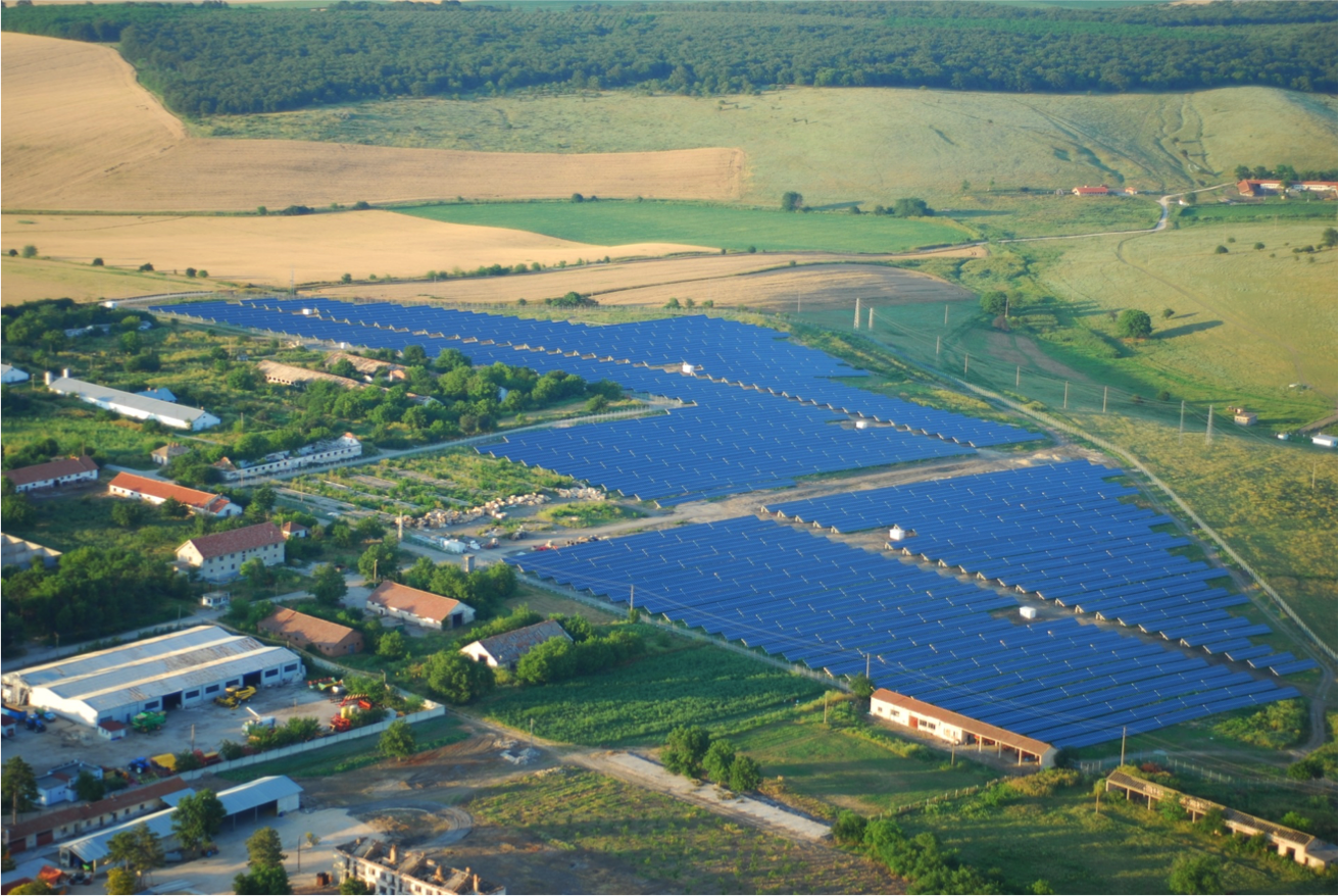 Chernoger Solar Farm