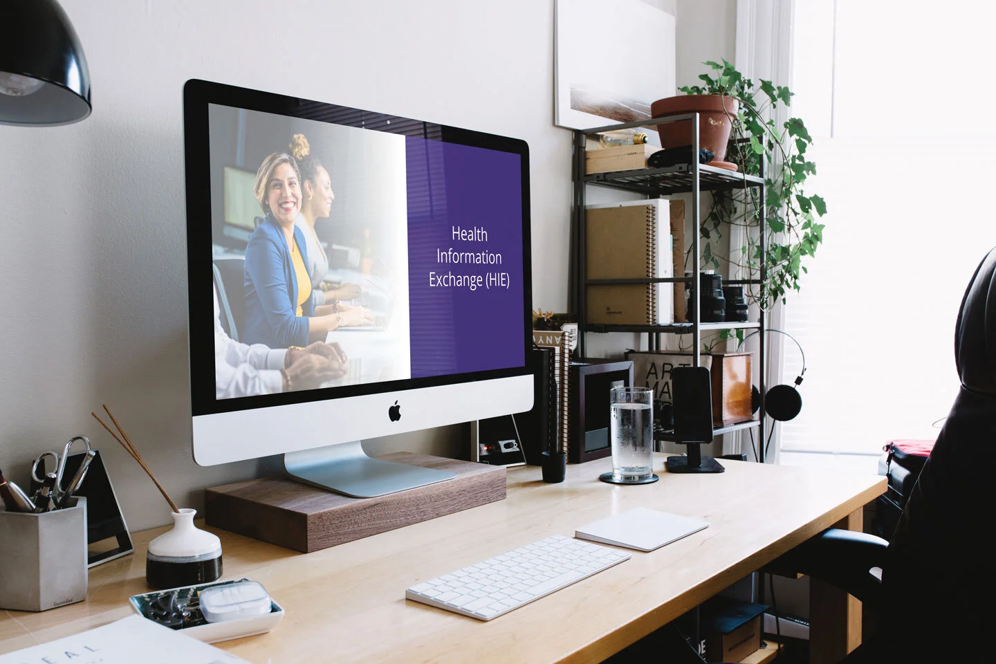 IMacWorkSpace2_CHIMA.jpg