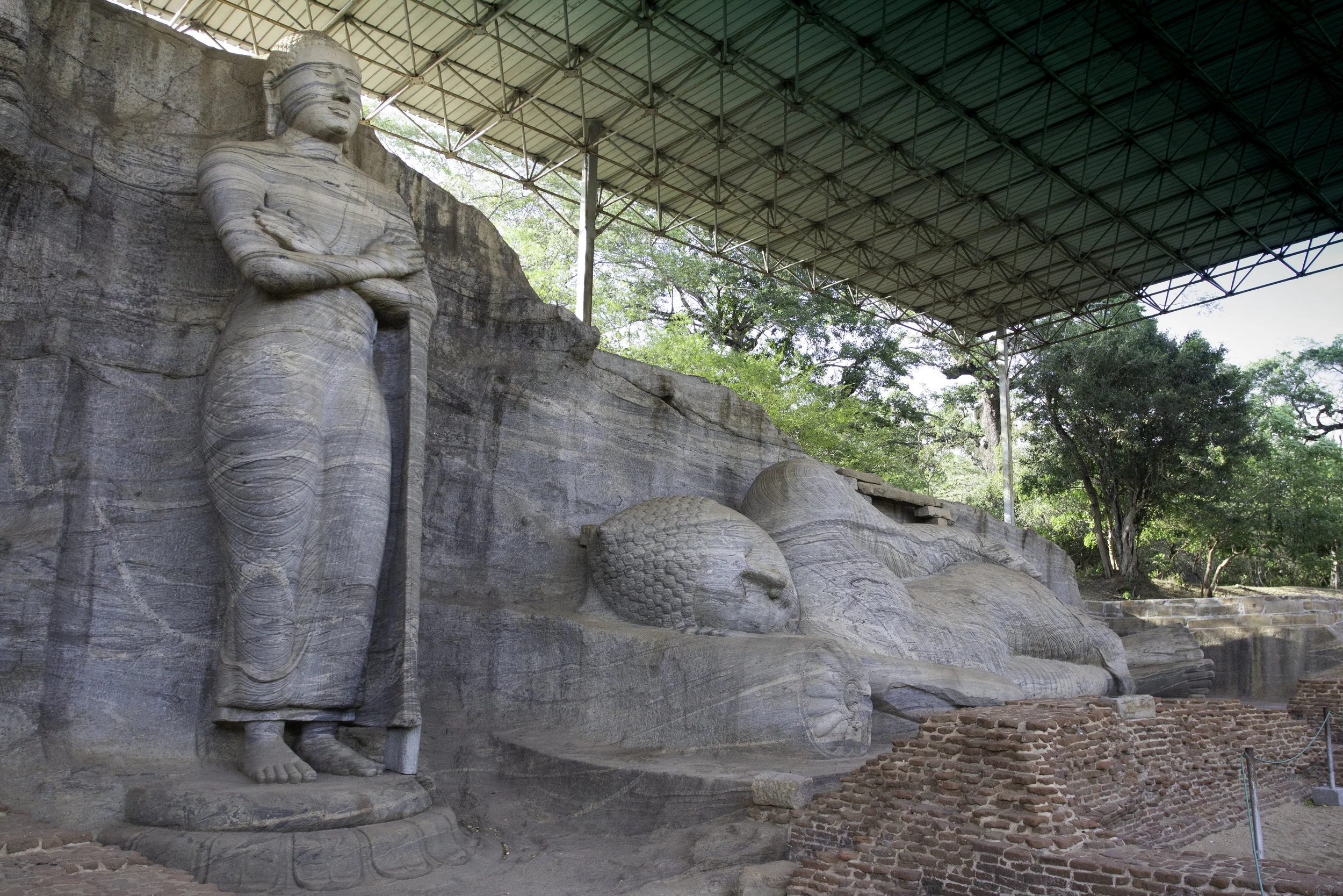 Buddhas.jpg