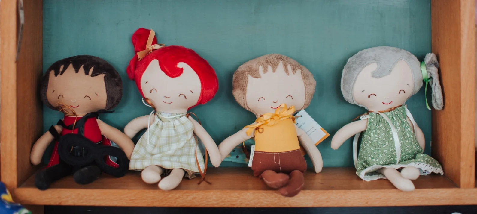 Cuddle_with_Jam_Friends.jpg