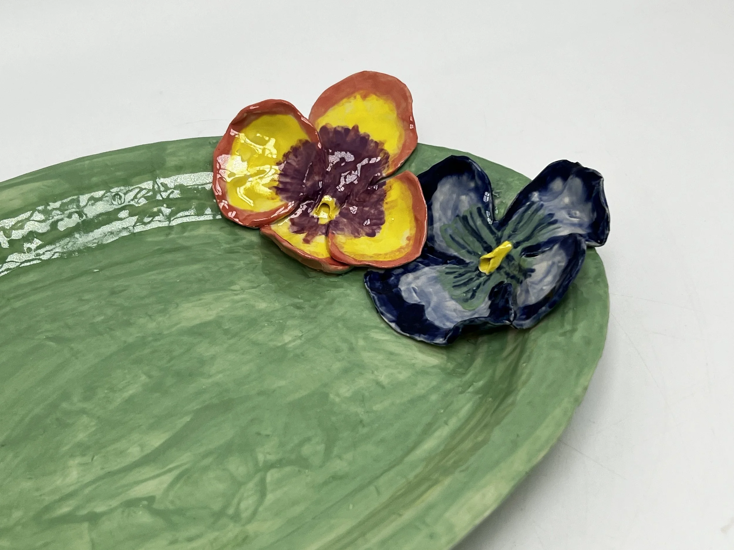 Flower platter close up