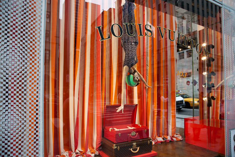 Louis Vuitton, Holiday 2011