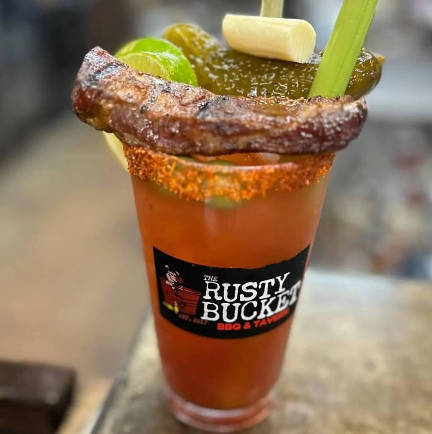 Drooling over this bangin' Bloody Mary!! Where are y'all brunching this weekend? #bartsbloodymary #betterbebarts #brunch #vodka #drinksthatrock #drinkporn #alcohol #drinkresponsibly #hairofthedog #bloodymary #bloodymaria #bloodies #cocktails  #drinks
