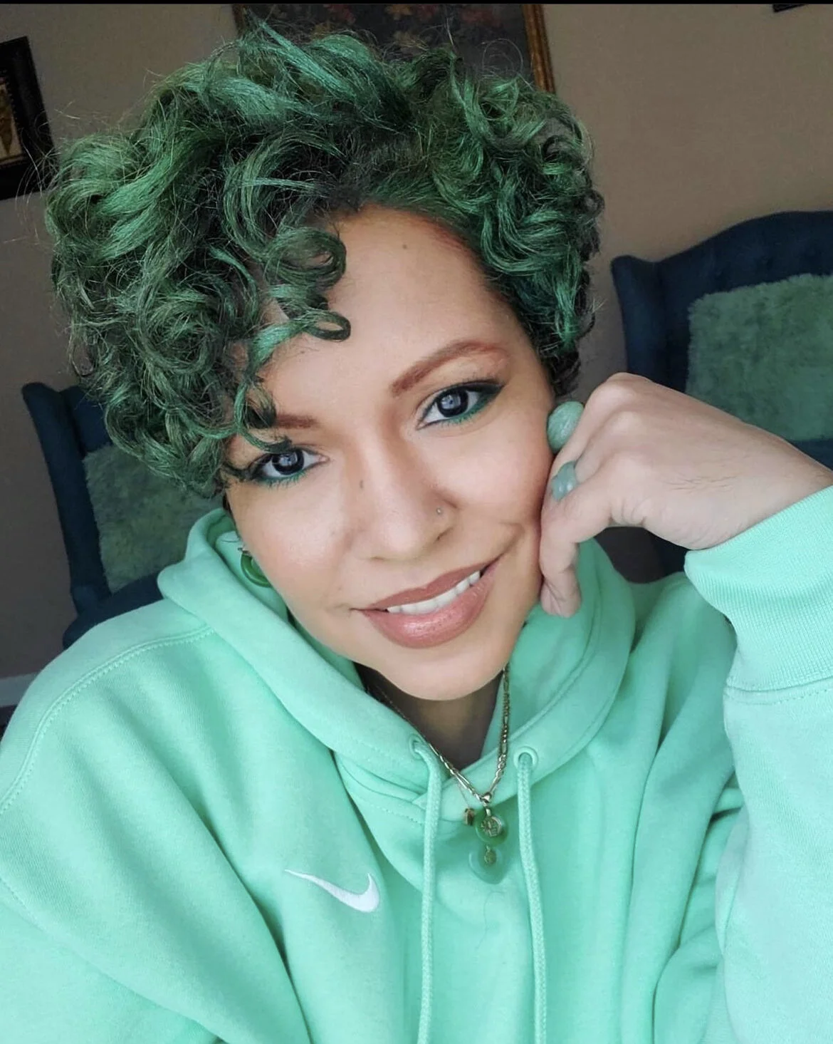 0D4046C3-BD5E-4FE9-8226-42BE46D03704