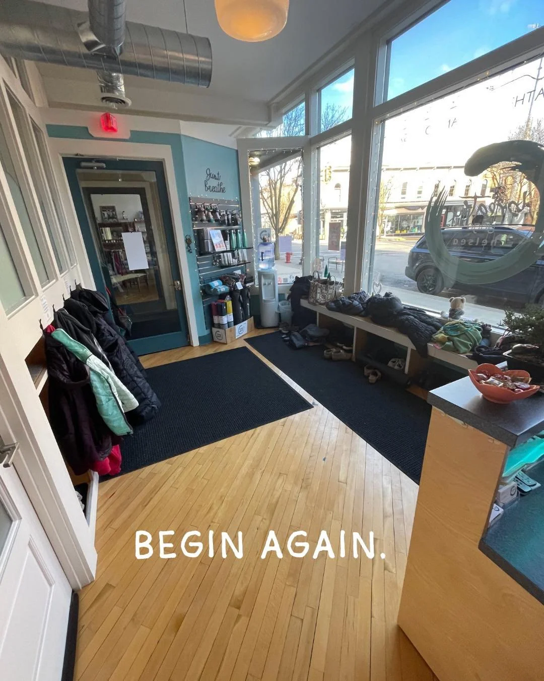 A new day to begin again.

Shift into fresh energy and stay open to whatever meets you on the mat.

✨Thursday✨ classes:
VinYin | Hatha | Pilates | Candlelit Yin

Settle in, breathe, and take what you need.